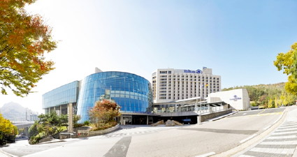 図1 A-SSCC 2017の会場となる�f国ソウルのGrand Hilton Seoulホテル