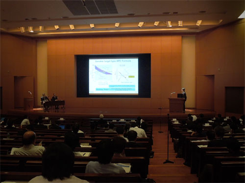 図1 iv日本で開(h┐o)されたAEC/APC Symposium のひとコマ