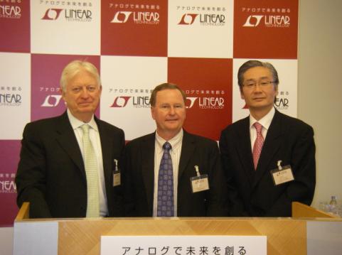 図1 リニアテクノロジー経営陣 左からスワンソン会長、マイヤーCEO、望月代表D締役