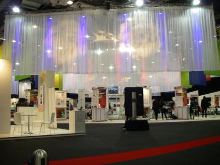 図1 英国TechWorld 2011会場 お見合いの場だけに入場vを厳しくU限している