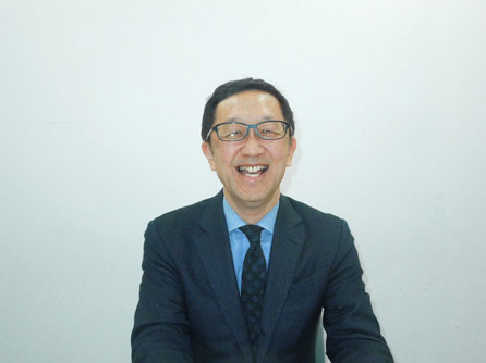 図1 東Bj学 d.labのセンター長である田忠広教b