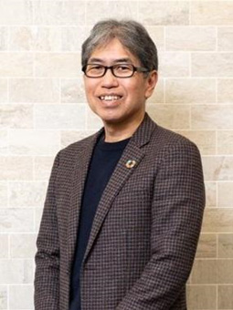 レゾナックホールディングス 代表D締役社長兼CEO 高橋秀n(hu━)