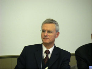 Infineon Technologies Wolfgang Arden(hu)