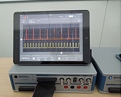 図1 iPadで電圧出S形を莟Rする、日本NIの新しいR定_(下の箱のみ)