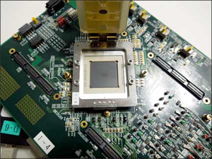 13D IC򥽥åȤ100GB/sι]Ҏ(gu)ǧ
