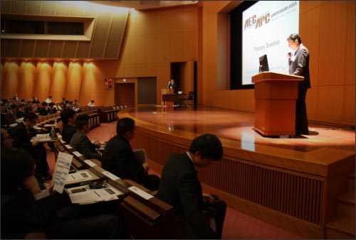 図1 垉遒AEC/APC Symposiumの模様